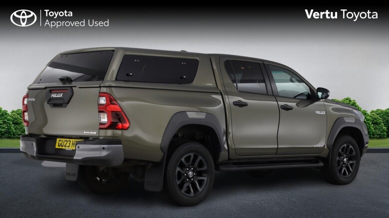 Toyota Hilux Diesel Invincible X D/Cab Pick Up 2.8 D-4D Auto